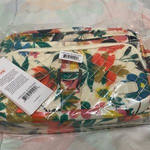 Lug carousel in bloom sand NWT